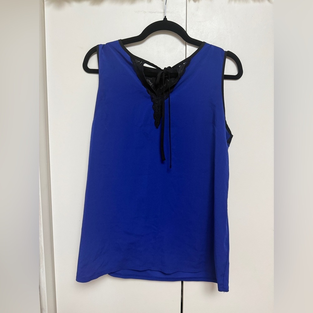 Worthington Royal Blue Sleeveless Lace-Trim Camisole with Black Accents